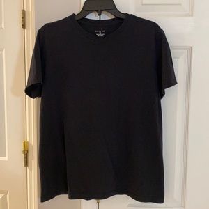 Lands End women’s black T-shirt 14W